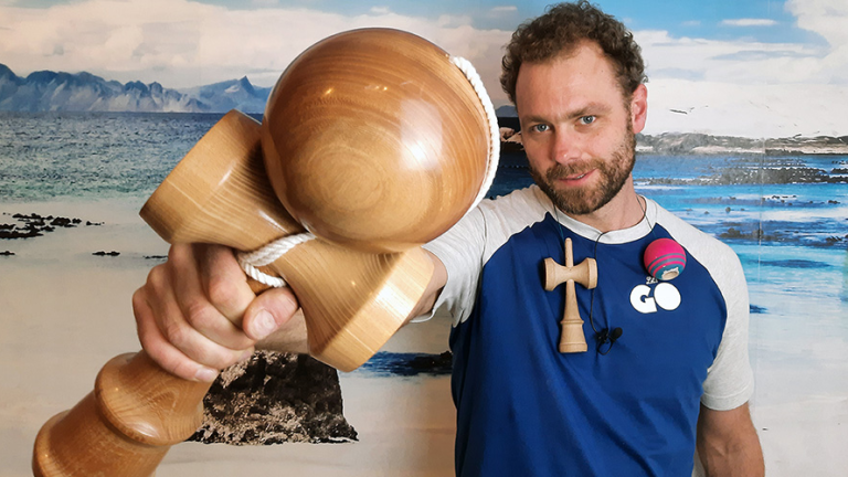 Vorschaubild für Kendama