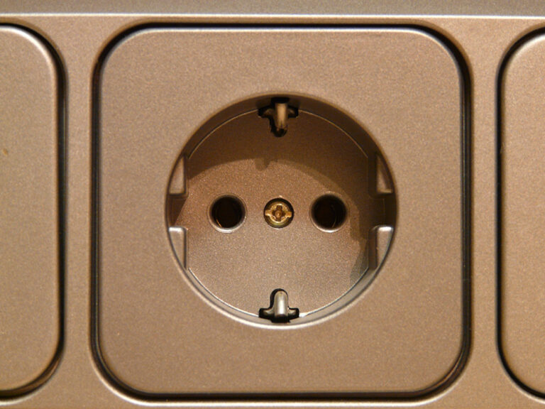 Vorschaubild für Strom