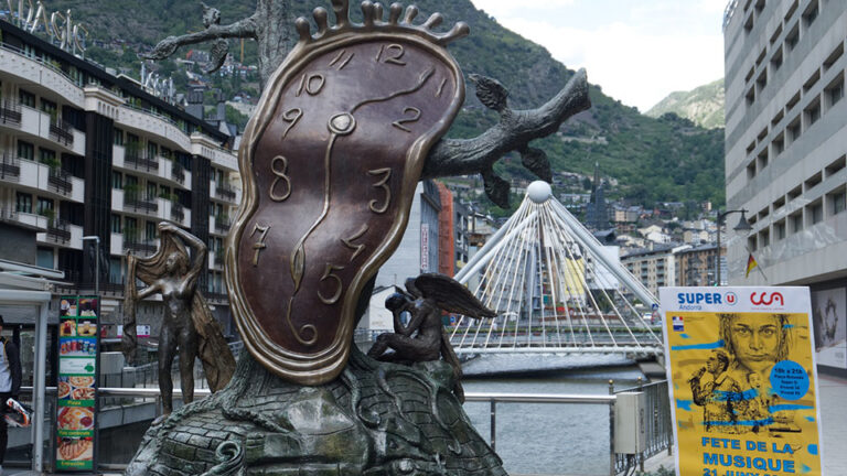 Vorschaubild für Vertretungsstunde Geografie, Deutsch - Andorra la Vella