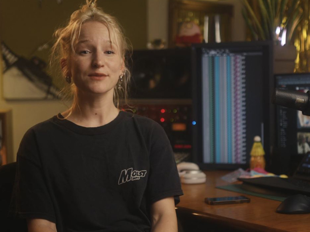 Vorschaubild für Soziale Medien32