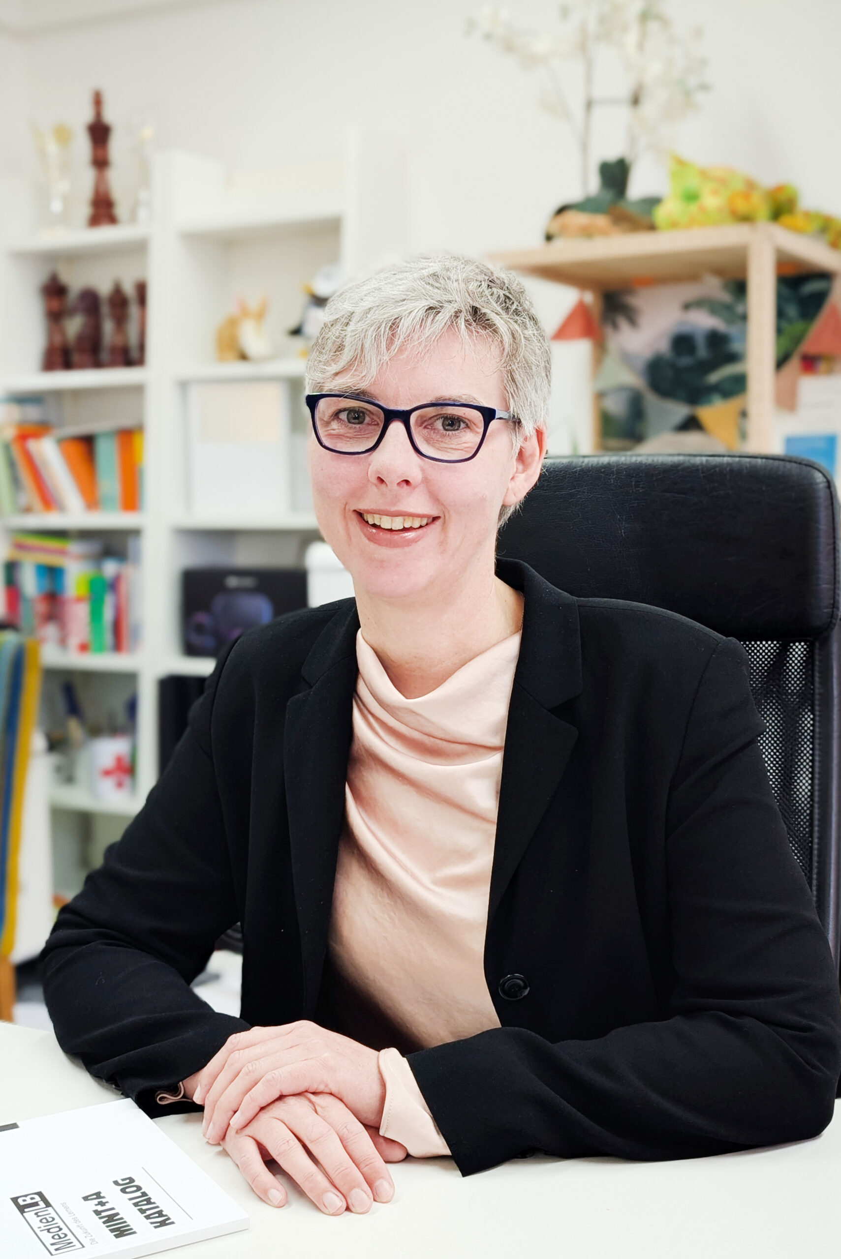 Portraitbild von Tina V. Lorgi